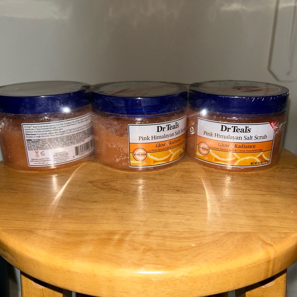 Dr. Teal's Glow Radiance Pink Himalayan Salt Scrub 3 Pack